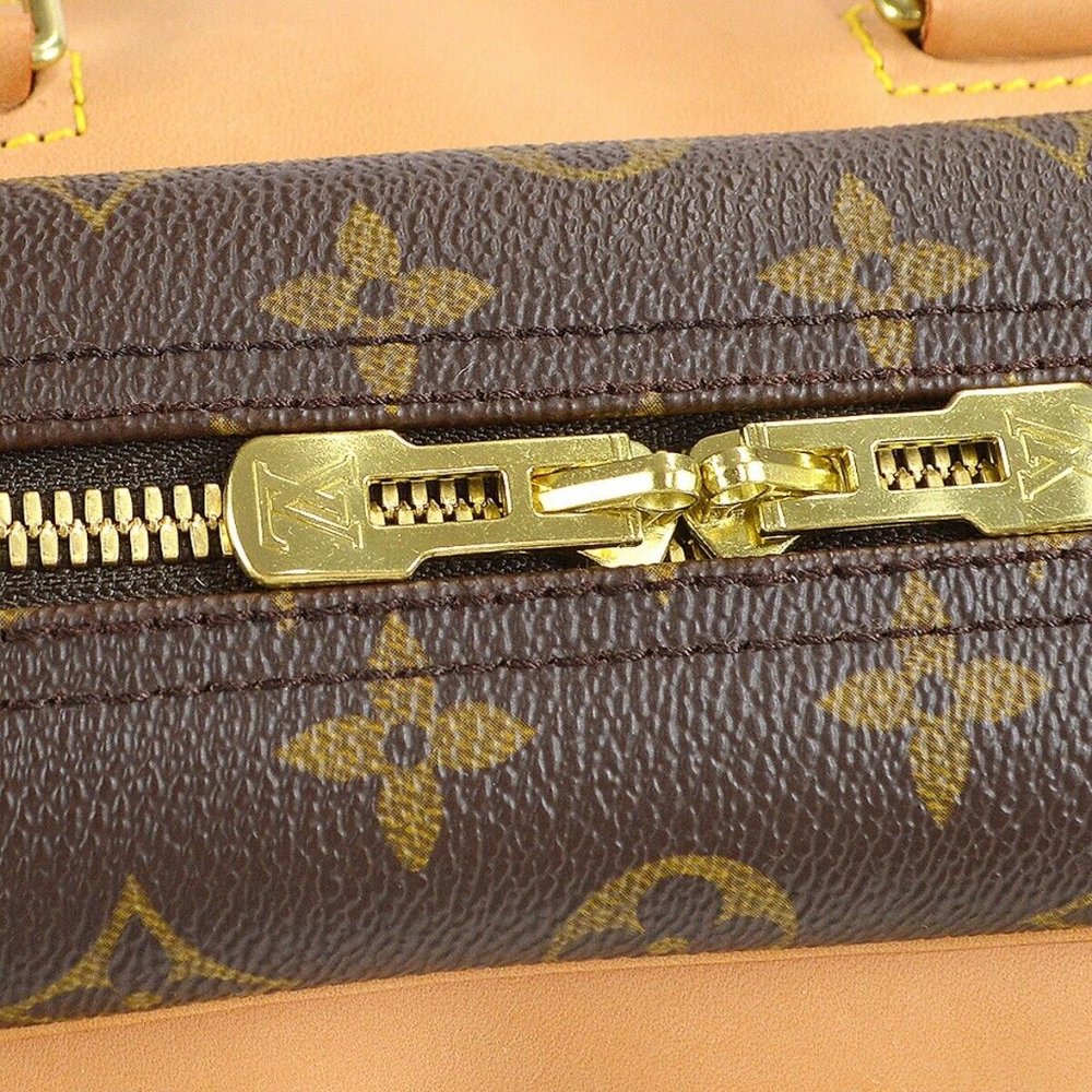 Authenticity Guaranteed LOUIS VUITTON  HAND BAG - Picture 12 of 13